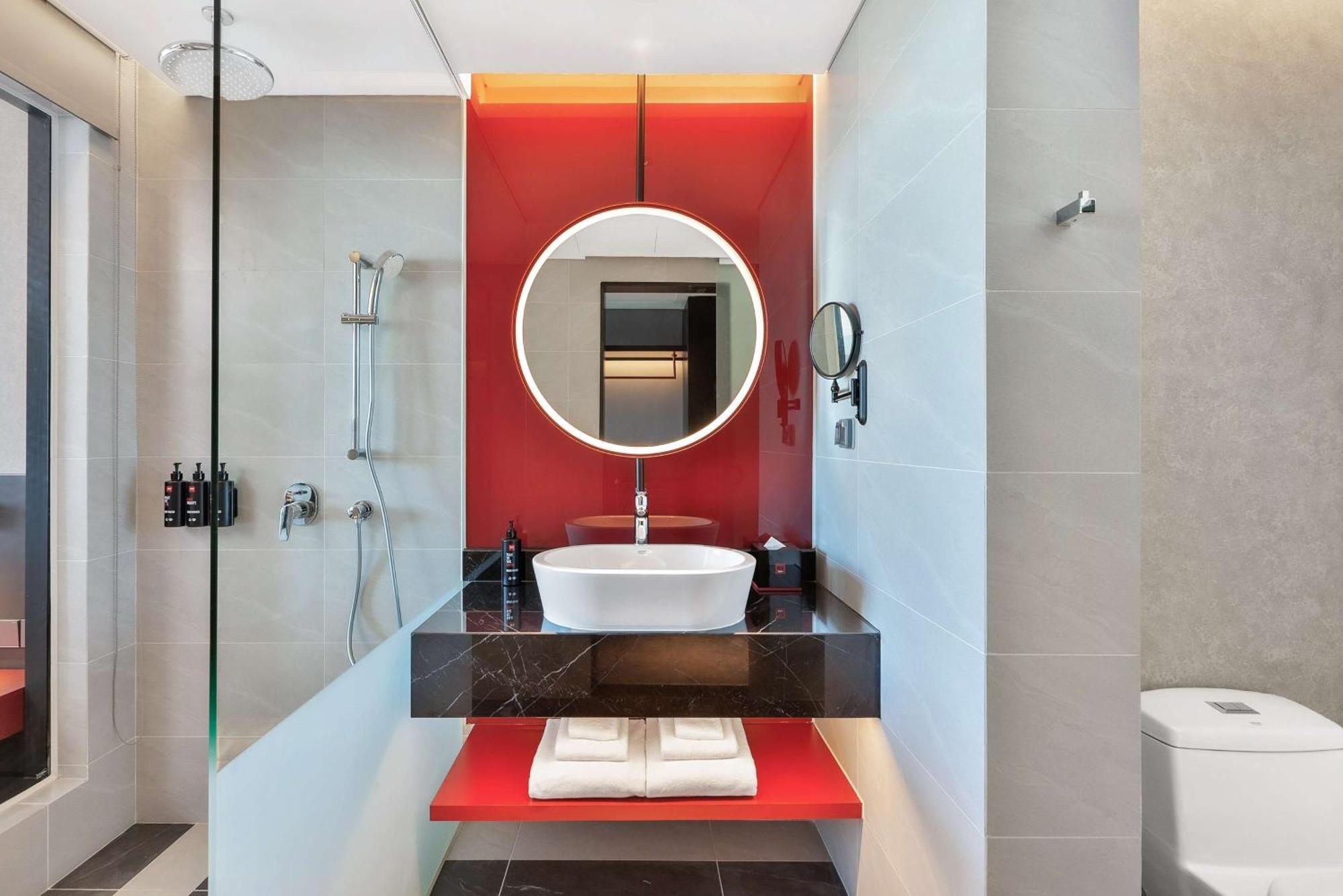 Khách sạn Radisson Red Đà Nẵng
